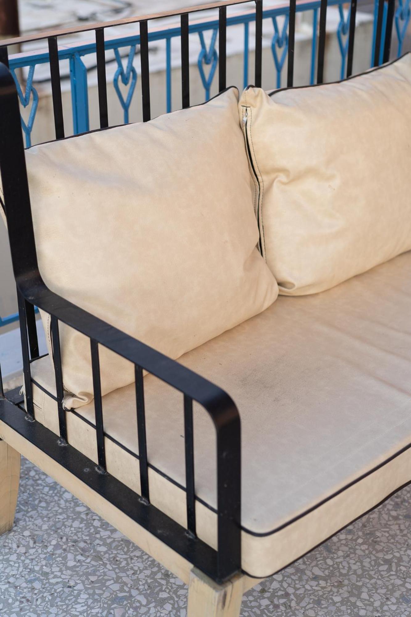 Central Mytilene City-View Apartment For 7 מראה חיצוני תמונה